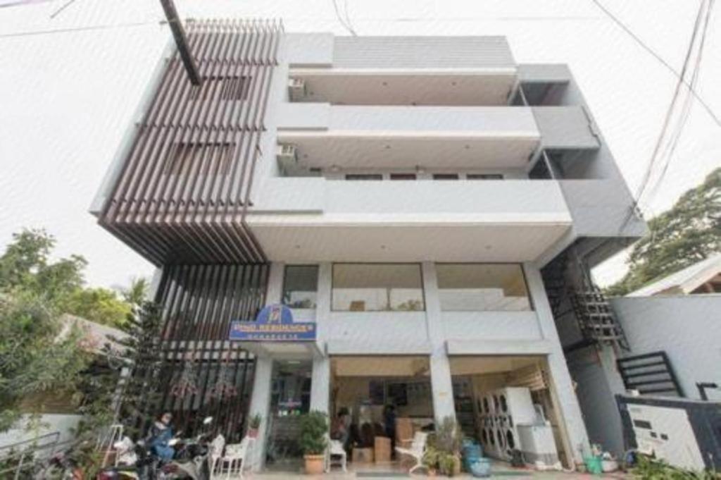 Dino Residences Dumaguete City Exteriör bild